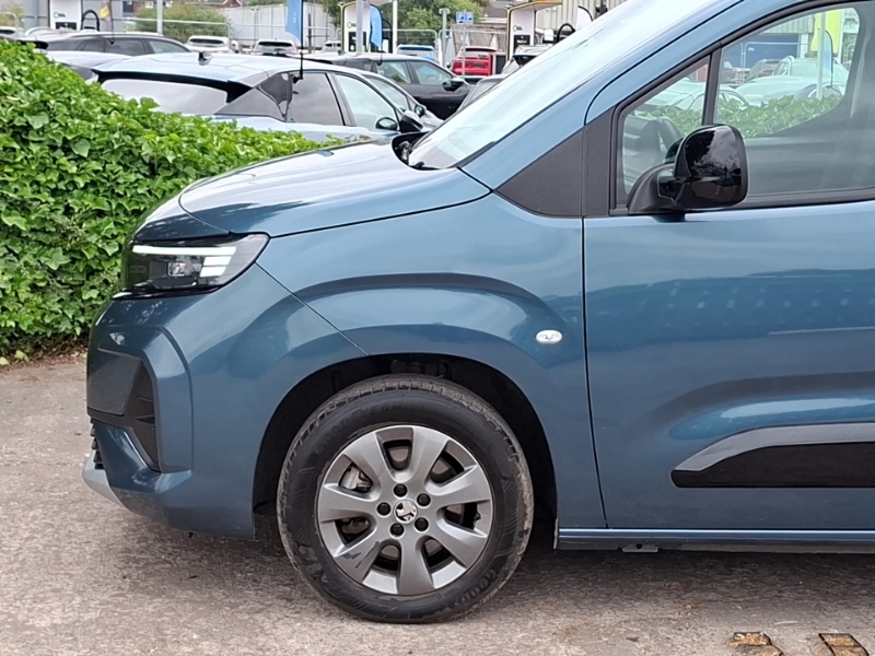 Vauxhall Combo-e Life 52Kwh Ultimate 7.4Kw Charger #19