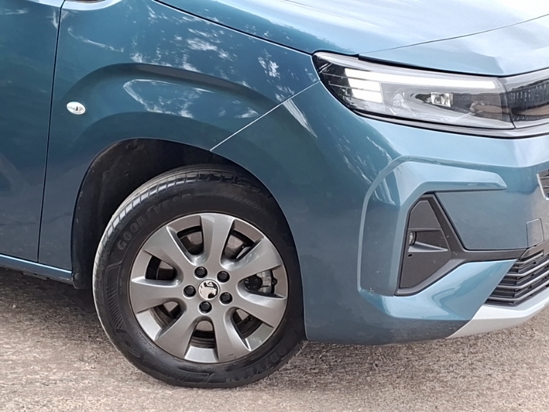 Vauxhall Combo-e Life 52Kwh Ultimate 7.4Kw Charger #20