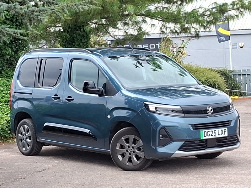 Vauxhall Combo-e Life 52Kwh Ultimate 7.4Kw Charger #7