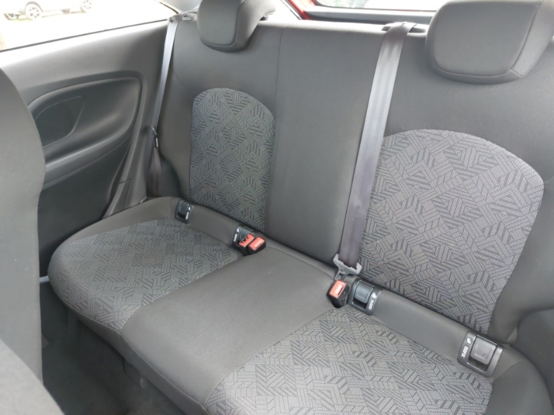 Vauxhall Corsa 1.4 75 Energy Ac Red #6