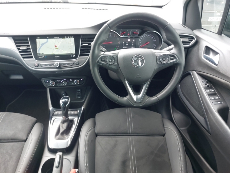 Vauxhall Crossland Ultimate White #8