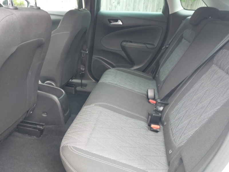 Vauxhall Crossland X 1.2 83 Griffin Start Stop White #6
