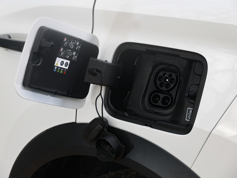 Vauxhall Frontera 1.2 Hybrid 110 Gs E-dct6 Green #19