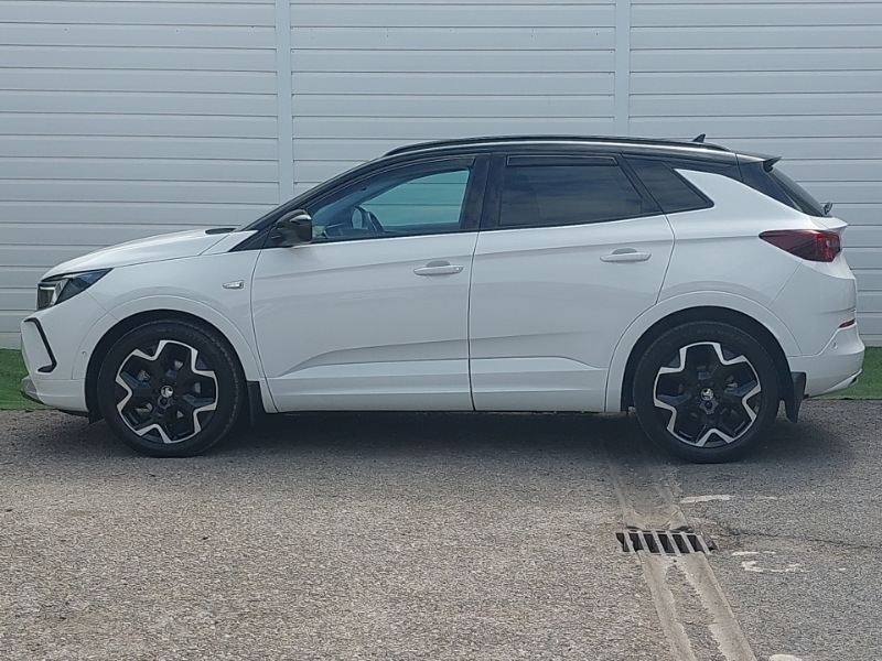 Vauxhall Grandland 1.2 Turbo Ultimate White #4