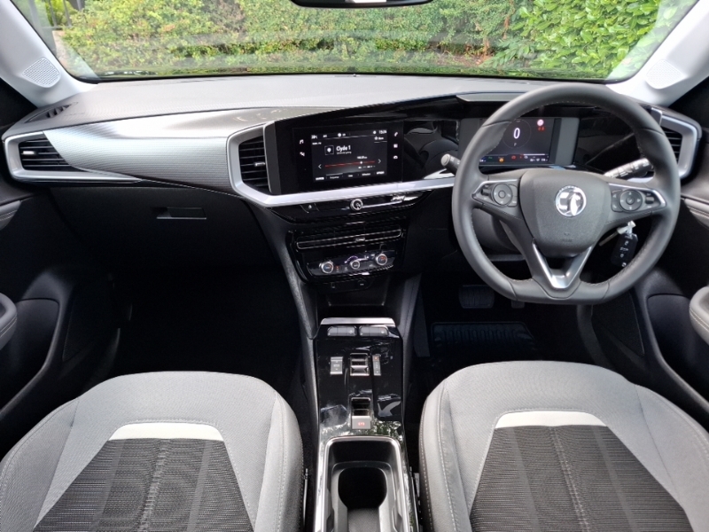 Vauxhall Mokka-e 100Kw Design 50Kwh Black #3