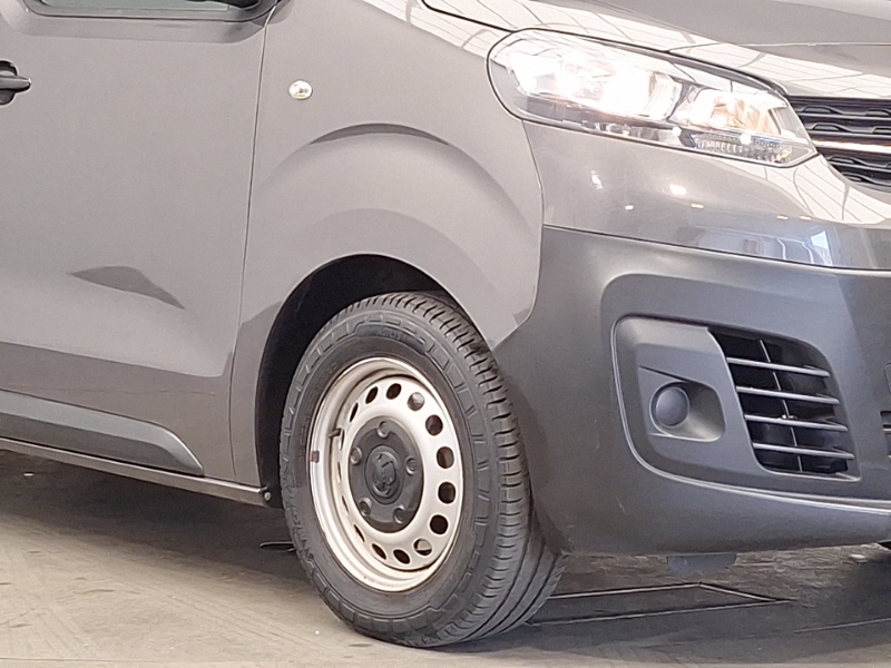 Vauxhall Vivaro 3100 2.0D 145Ps Prime H1 Van Grey #20