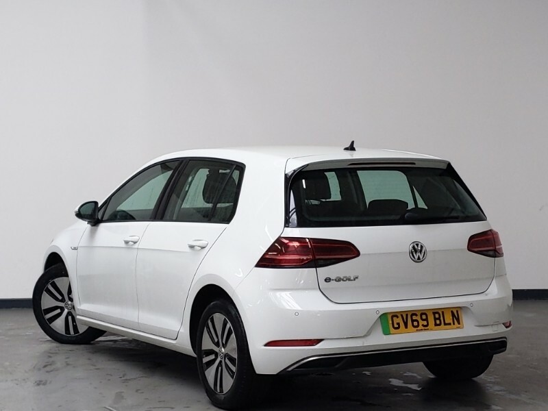Volkswagen e-Golf 99Kw E-golf 35Kwh White #2