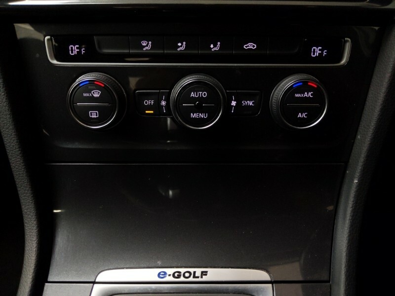 Volkswagen e-Golf 35.8Kwh E-golf Hatchback 136 Ps Grey #13