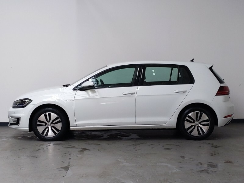 Volkswagen e-Golf 99Kw E-golf 35Kwh White #4
