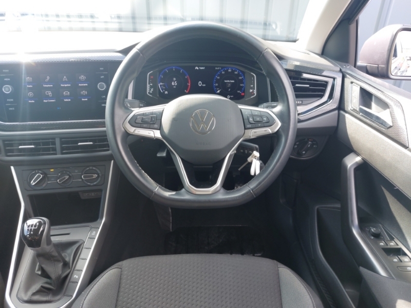 Volkswagen Polo Hatchback White #8