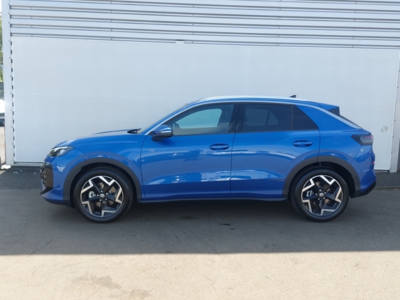 Volkswagen T-Roc 1.5 Etsi 150 R-line Dsg Blue #4