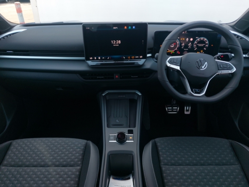 Volkswagen T-Roc 1.5 Etsi 150 R-line Dsg Blue #3