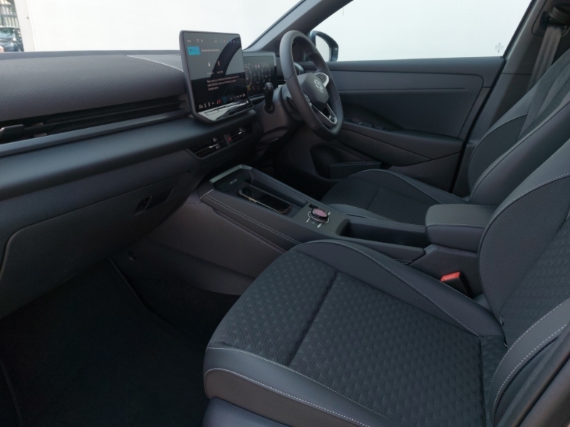 Volkswagen T-Roc 1.5 Etsi 150 R-line Dsg Grey #5
