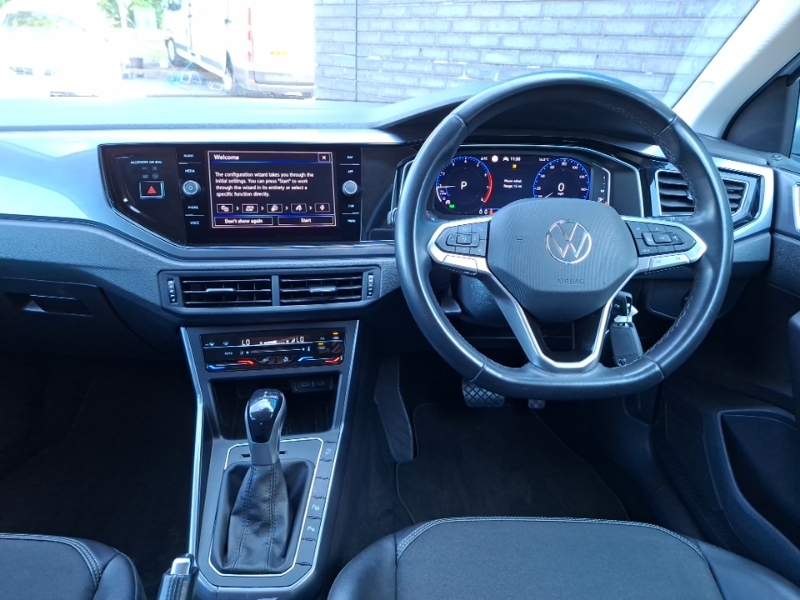Volkswagen Taigo Hatchback Black #8