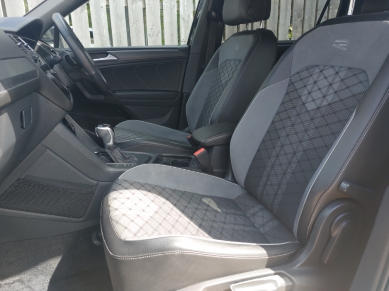 Volkswagen Tiguan Allspace 1.5 Tsi R-line Dsg Black #5