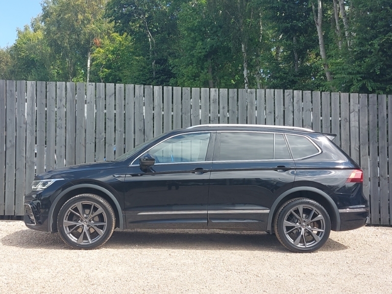 Volkswagen Tiguan Allspace 1.5 Tsi R-line Dsg Black #4