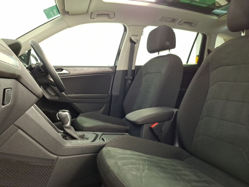 Volkswagen Tiguan Allspace 1.5 Tsi Elegance Dsg GF74UFS Black #5