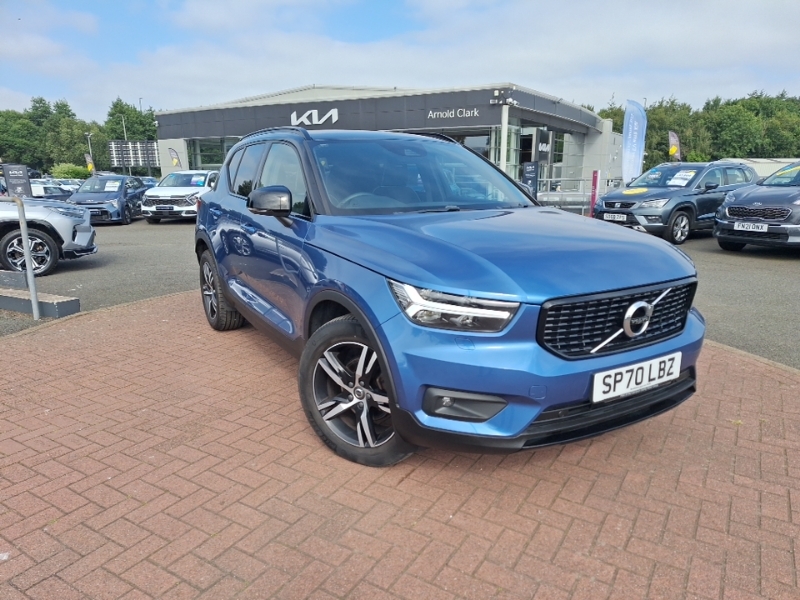 Volvo XC40 1.5 T3 163 R Design Blue