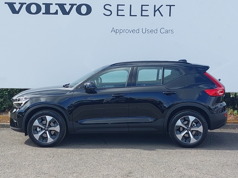 Volvo XC40 2.0 B3p Plus Dark Black #4