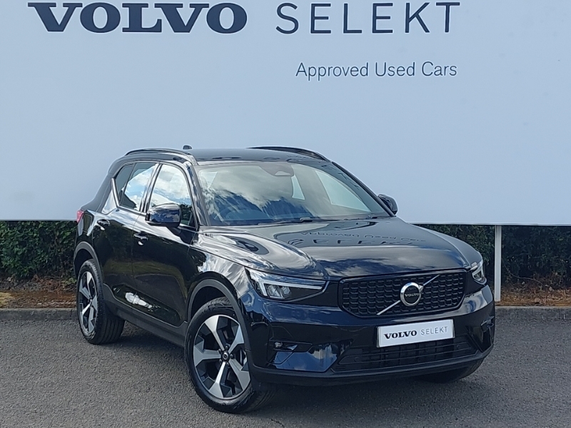 Volvo XC40 2.0 B3p Plus Dark Black