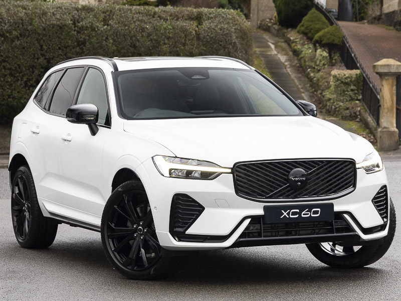 Volvo XC60 Ultra Black #17