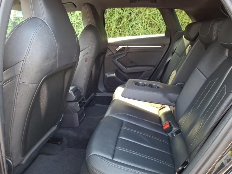 Audi A3 40 Tfsi E S Line S Tronic Black #6