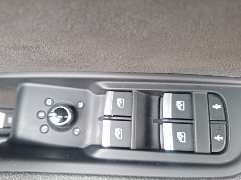 Audi A4 40 Tdi Quattro Black Edition S Tronic Black #12