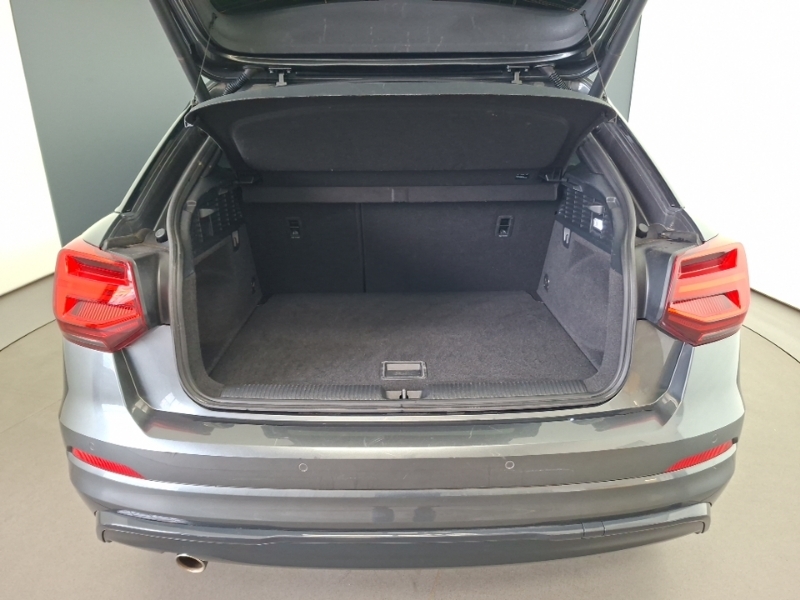 Audi Q2 35 Tfsi S Line S Tronic Grey #18