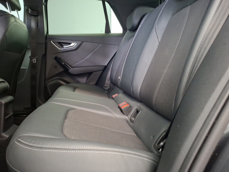 Audi Q2 30 Tfsi Black Edition Grey #6