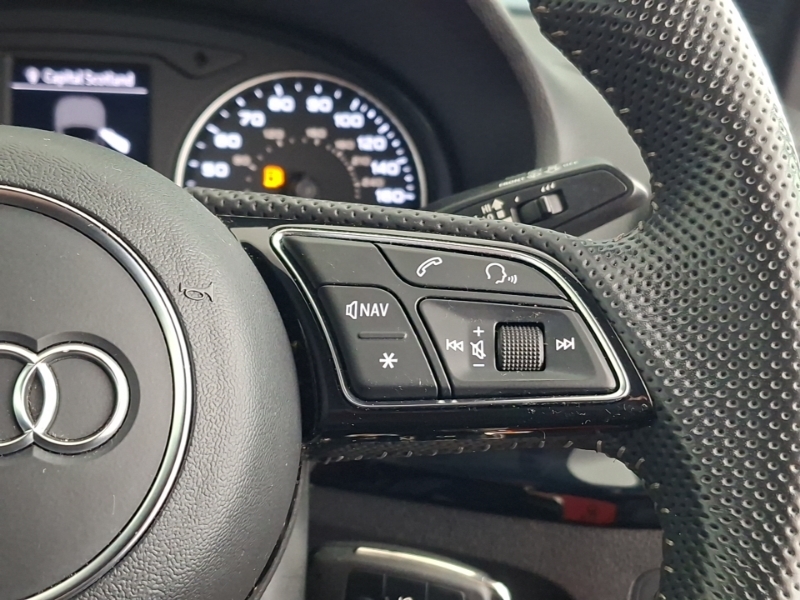 Audi Q2 35 Tfsi S Line S Tronic Grey #13