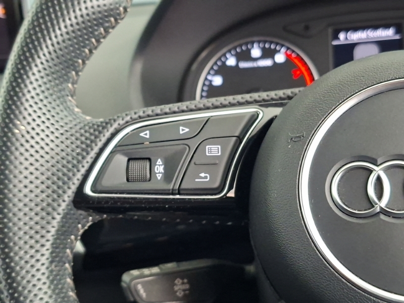 Audi Q2 35 Tfsi S Line S Tronic Grey #12