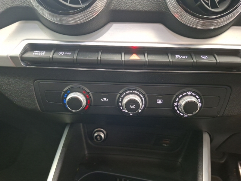 Audi Q2 S Line 35 Tfsi 150 Ps 6-Speed Grey #15