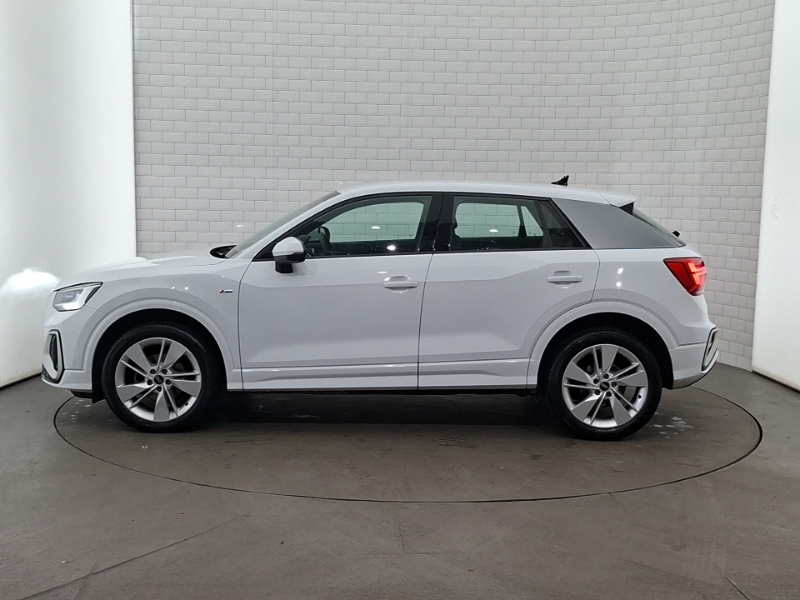 Audi Q2 35 Tfsi S Line S Tronic White #4