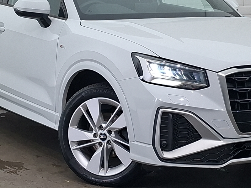Audi Q2 S Line 35 Tfsi 150 Ps 6-Speed Grey #19