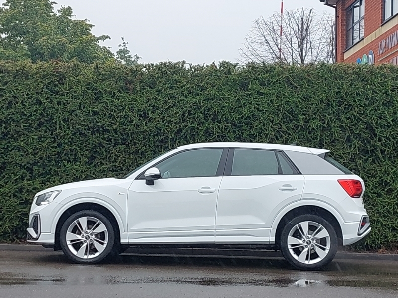 Audi Q2 35 Tfsi S Line S Tronic White #4