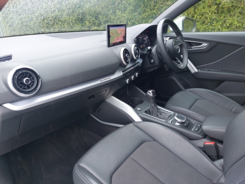 Audi Q2 35 Tfsi S Line S Tronic White #5