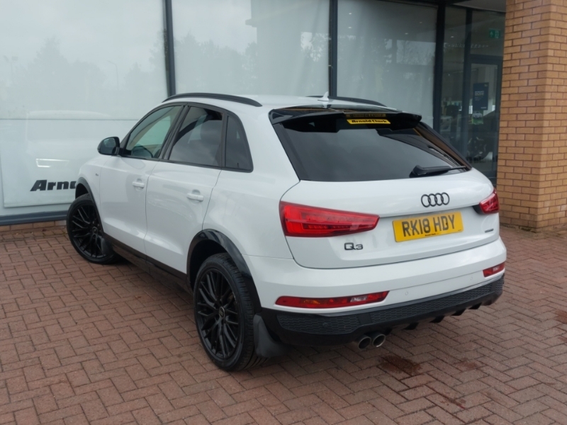 Audi Q3 2.0 Tdi 184 Quattro Black Edition S Tronic White #2