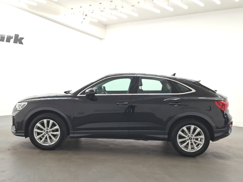 Audi Q3 35 Tdi Sport S Tronic GX22WSK Black #4