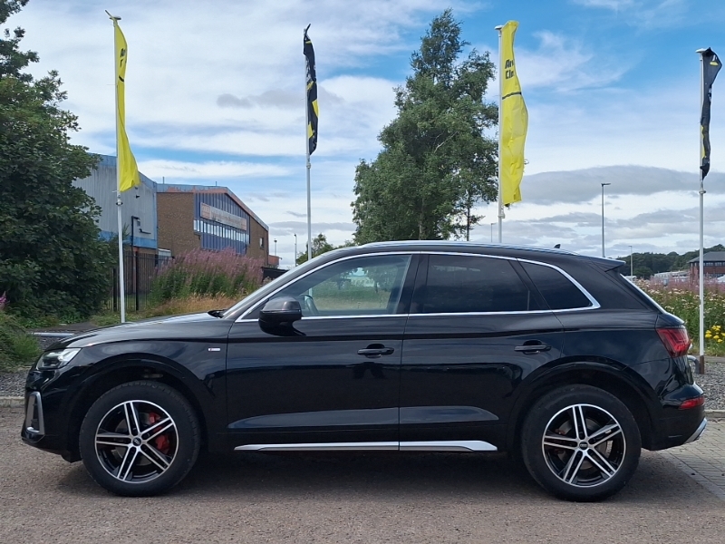 Audi Q5 40 Tdi Quattro S Line S Tronic Black #4