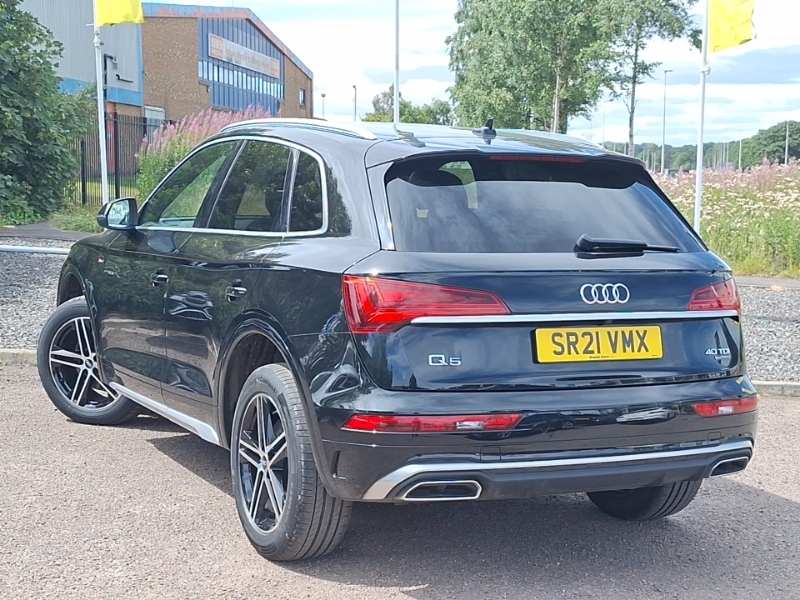 Audi Q5 40 Tdi Quattro S Line S Tronic Black #2