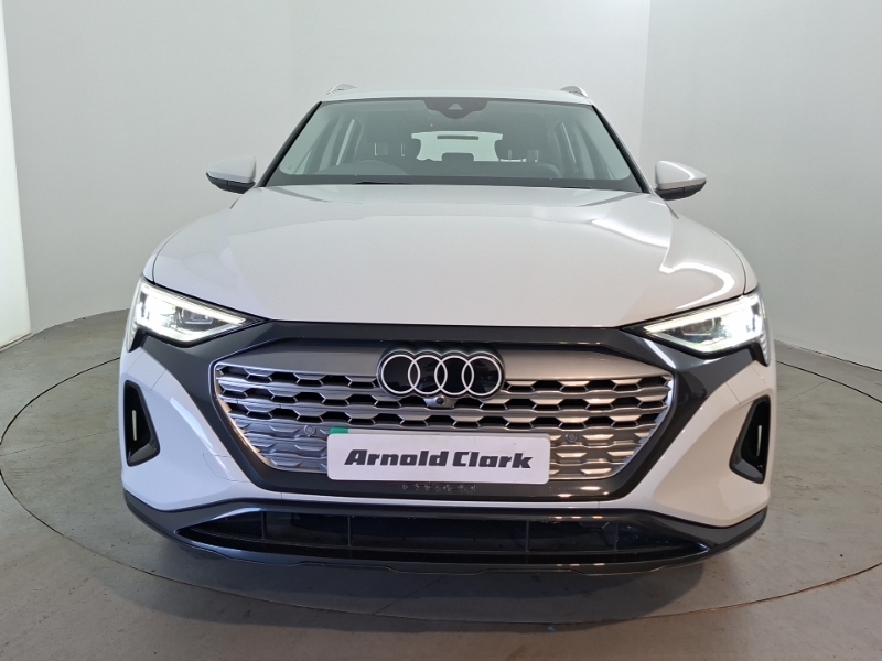 Audi Q8 e tron Audi Q8 Sportback Black Edition 55 E-tron Quattro White #14