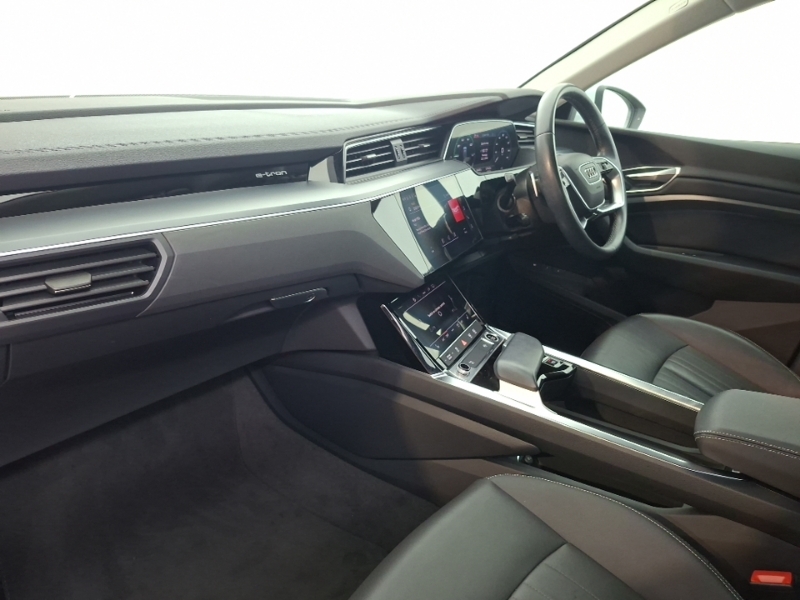 Audi Q8 e tron 250Kw 50 Quattro 95Kwh Sport White #5