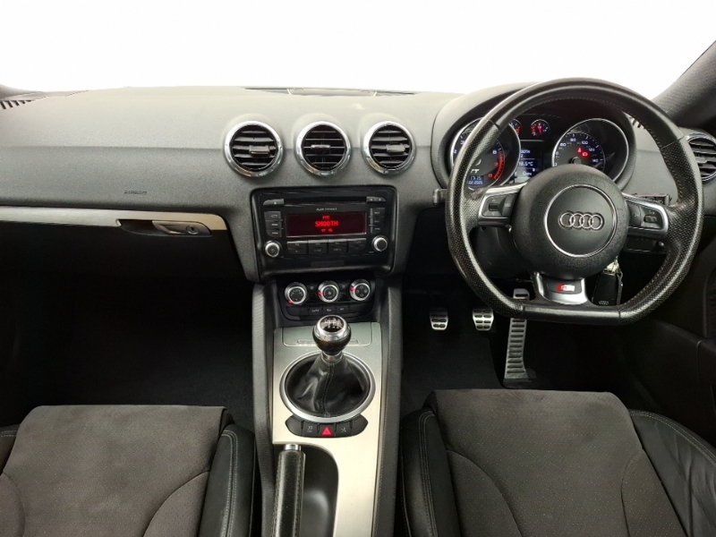 Audi TT 1.8T Fsi S Line Black #3