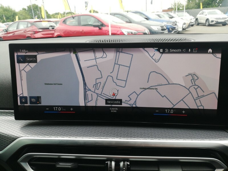 BMW 3 Series 320I M Sport Step White #12