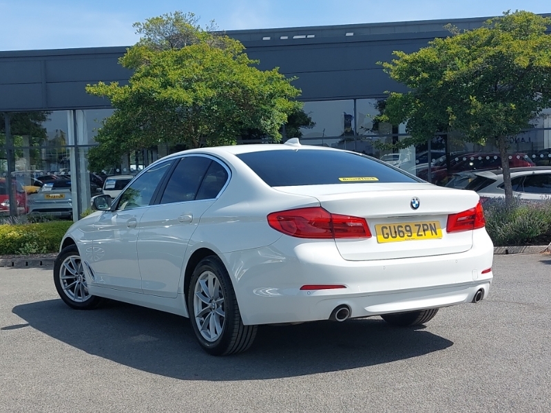 BMW 5 Series 520I Se White #2