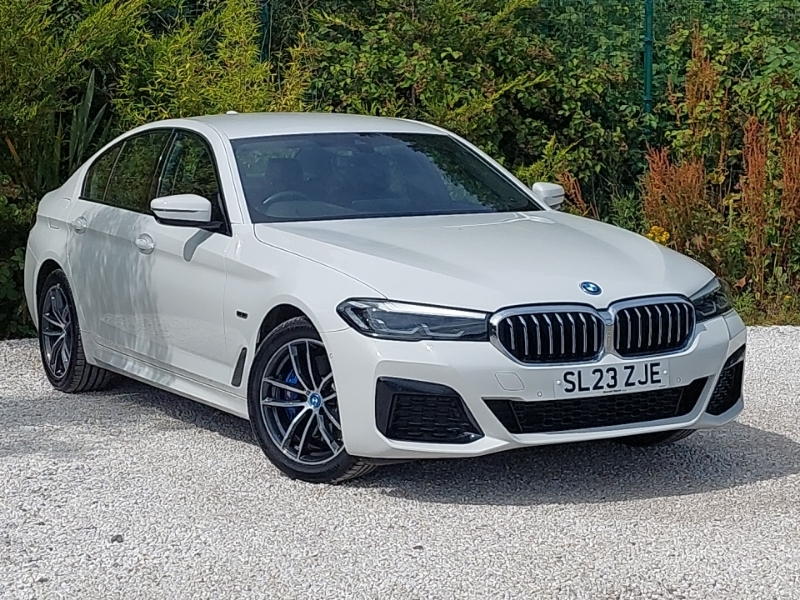 BMW 5 Series 530E M Sport White