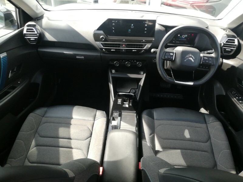 Citroen e-C4 100Kw Sense 50Kwh 11Kwch White #2
