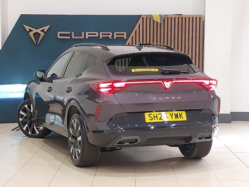 Cupra Formentor 1.5 Etsi 150 V2 Dsg Purple #2