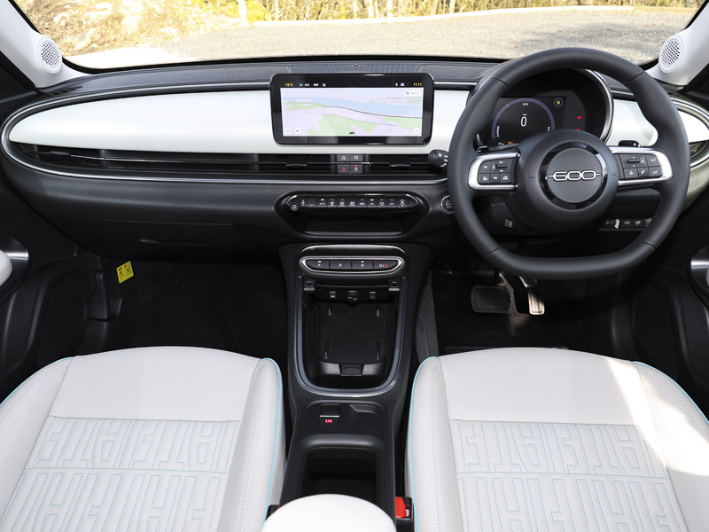 Fiat 600 1.2 Hybrid 48V La Prima Edct-6 White #3