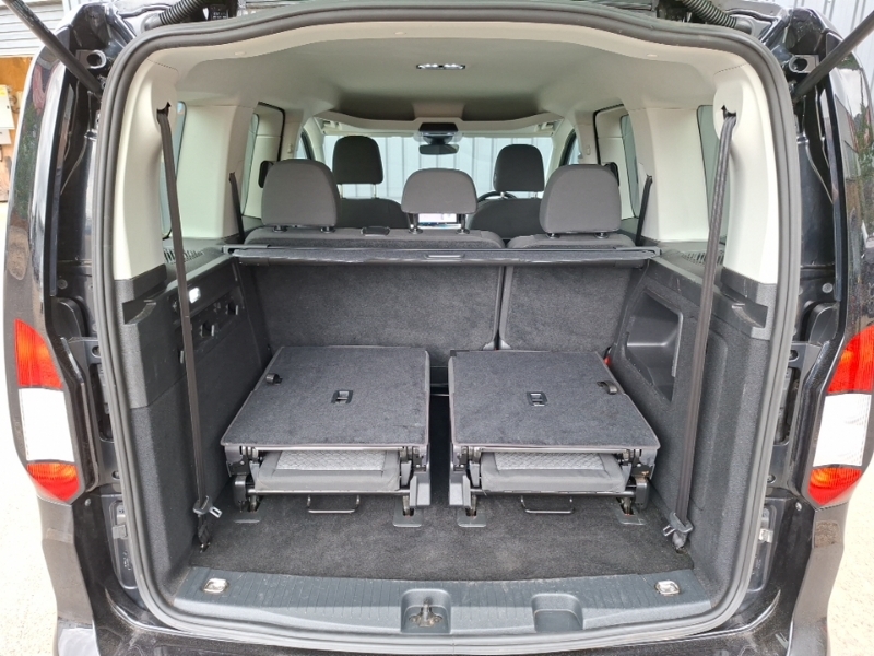 Ford Tourneo Connect 2.0 Ecoblue Active 7 Seat Blue #18